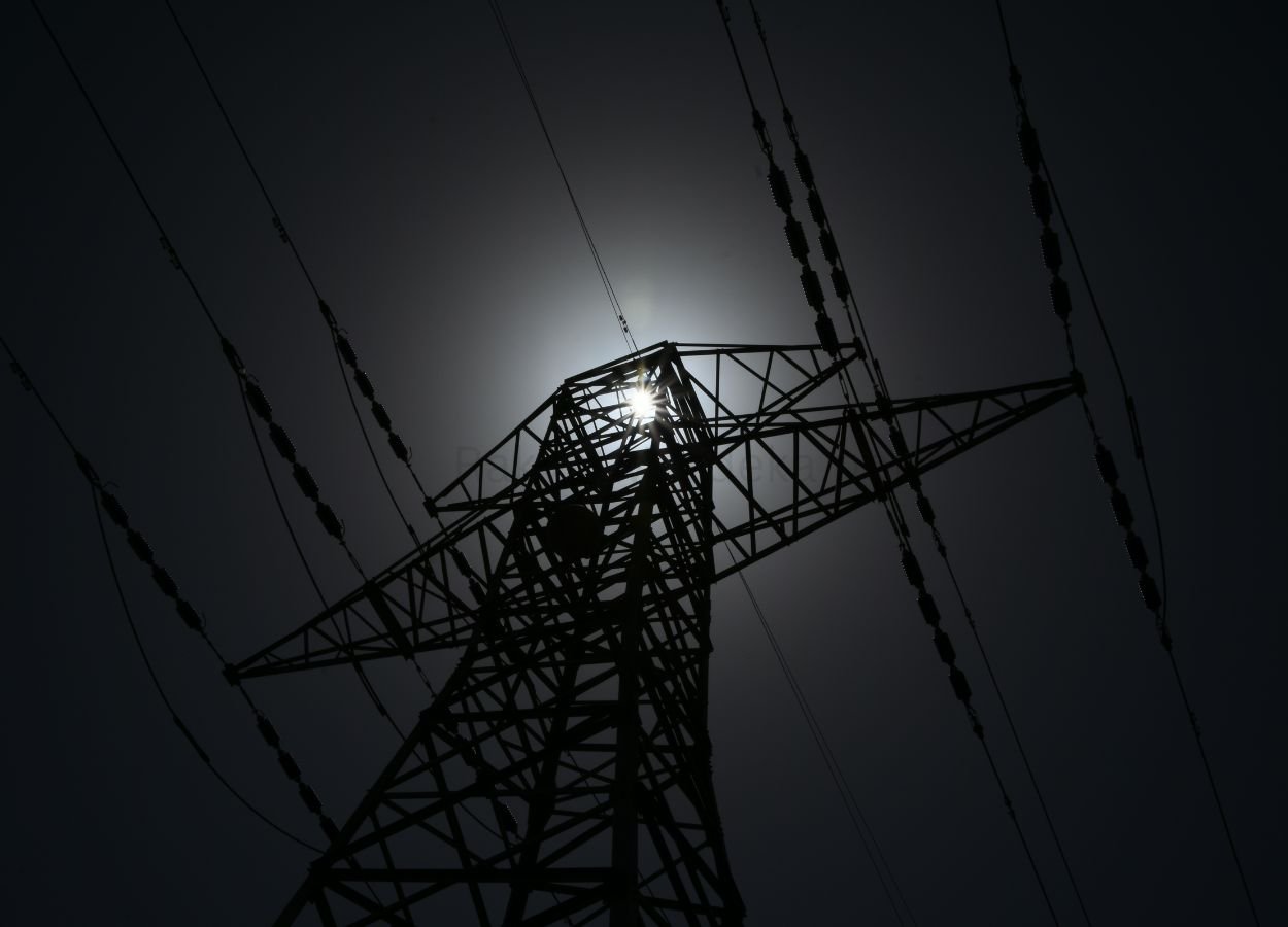 Blackout Sumatera Picu Gangguan Listrik Massal Wilayah Utara - RakyatMerdeka.net