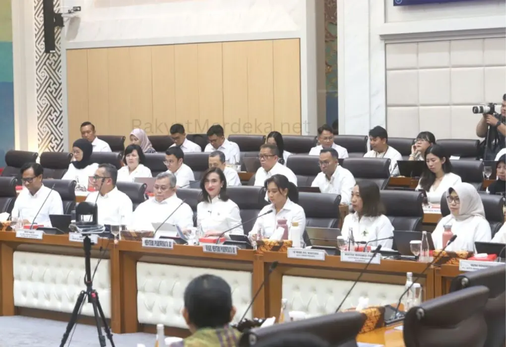 DPR Dorong Pengembangan Pariwisata Jadi Program Nasional Lintas Sektor - RakyatMerdeka.net