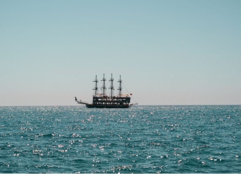 Iran Layangkan Protes Resmi atas Serangan Ukraina terhadap Kapal di Laut Kaspia - RakyatMerdeka.net