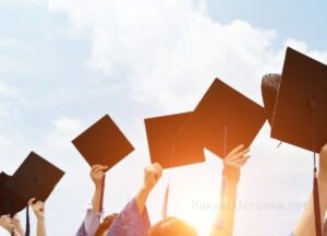 PEM Akamigas Wisuda 207 Lulusan, Serapan Kerja Capai 90 Persen - RakyatMerdeka.net