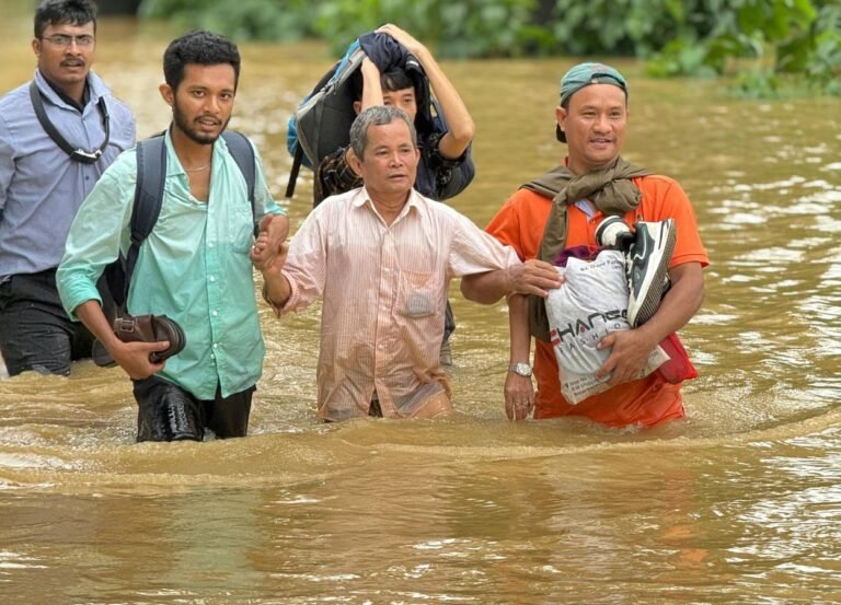 Gibran Dorong Perbaikan Sekolah Terdampak Banjir di Bireuen - RakyatMerdeka.net