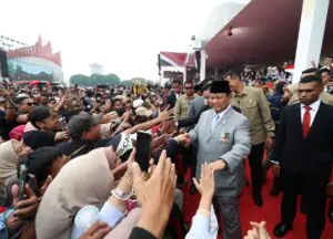 Prabowo, Jokowi, dan Gibran Bersama Saksikan Hiburan HUT RI - RakyatMerdeka.net