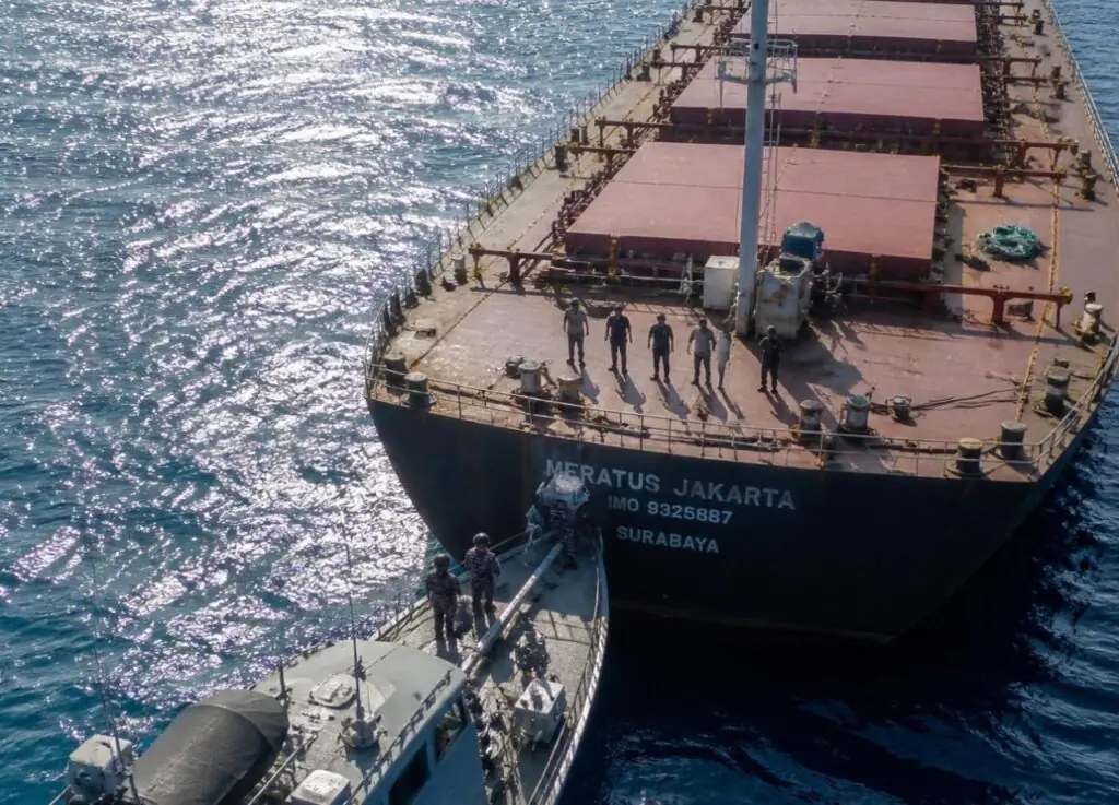 TNI AL Gagalkan Penyelundupan 75,7 Ton Pasir Timah - RakyatMerdeka.net
