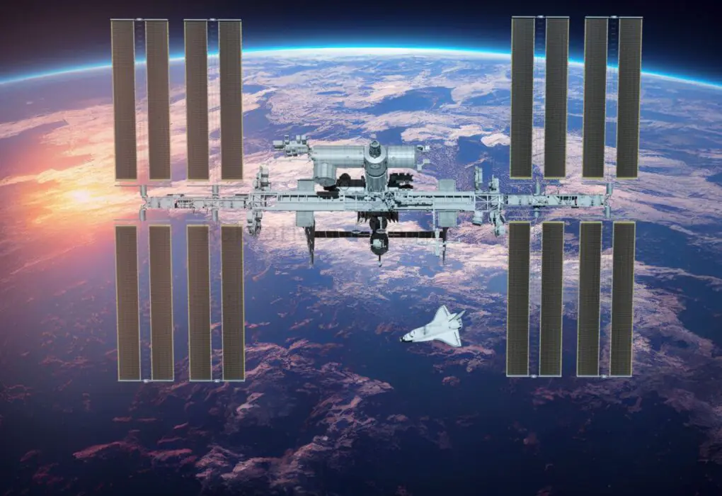 Astronot NASA dan ESA Selesaikan Spacewalk di Luar ISS - RakyatMerdeka.net